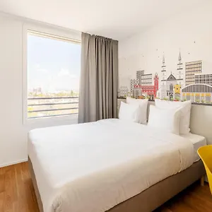 vizitați hotelul