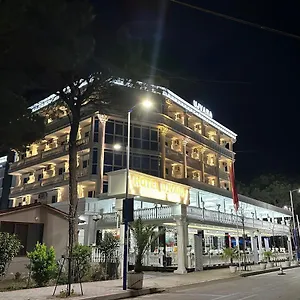 vizitați hotelul