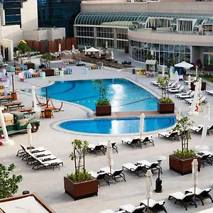 vizitați hotelul